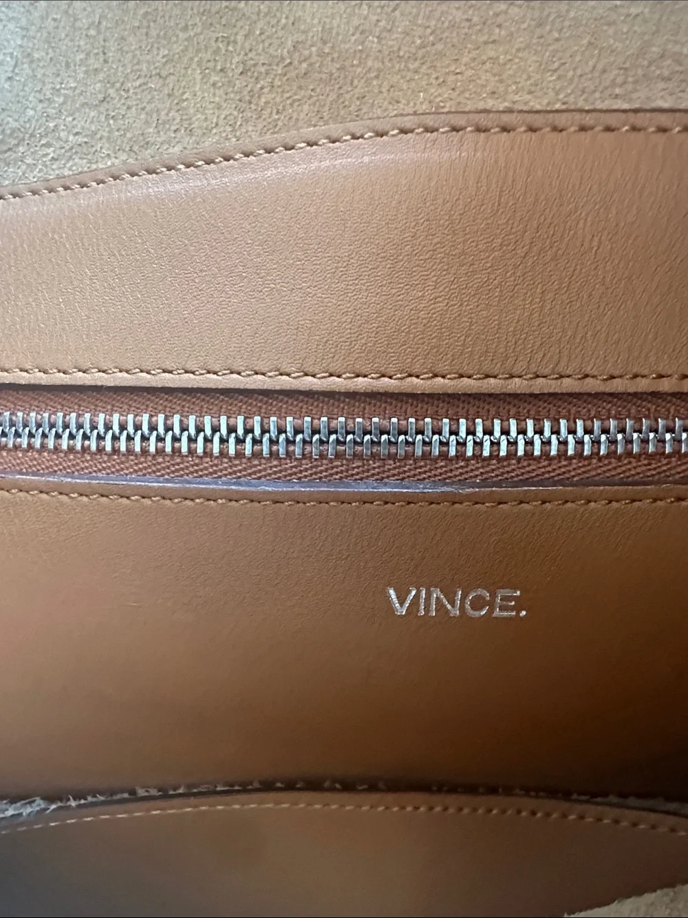 Vince minimalist cognac